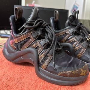 Bicolor Arclight Sneakers Size 36